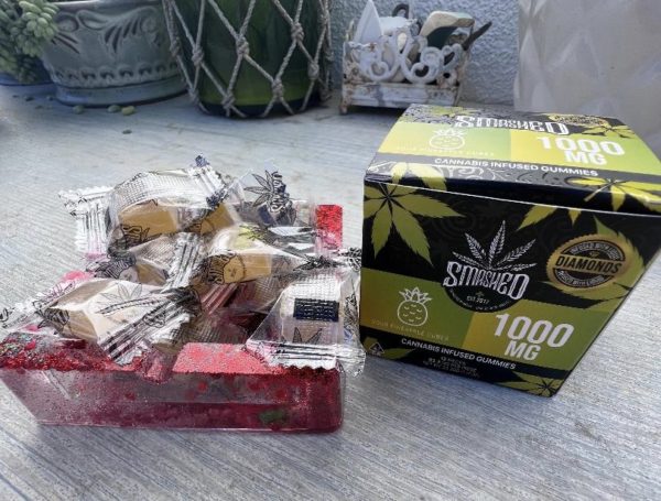 Smashed Diamond Infused  - Sour Pineapple Cubes - 1000mg