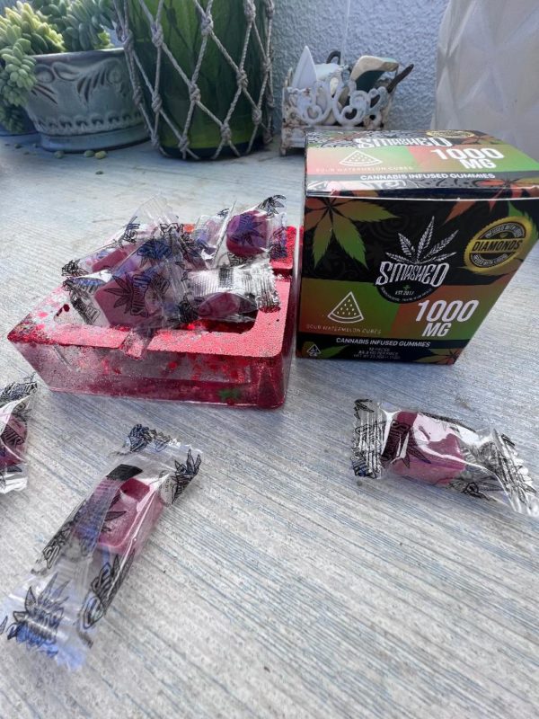 Smashed Diamond Infused  - Sour Watermelon Cubes - 1000mg