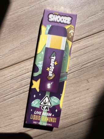 Snooze - Trap Star - Live Resin+Liquid Diamonds  - Indica - 2g Disposable