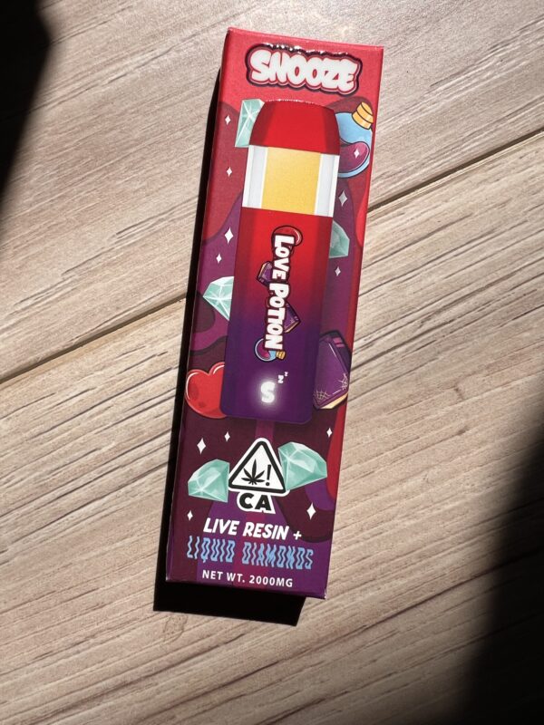 Snooze - Love Potion - Live Resin+Liquid Diamonds  - Sativa - 2g Disposable