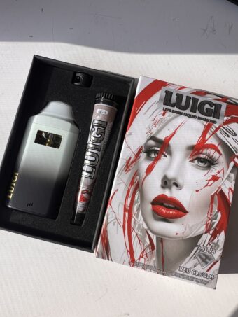 LUIGI  - Disposable - Red Clouds - Sativa -  (Live Resin Liquid Diamonds) 2G+Pre-Roll