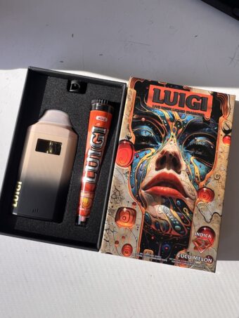 LUIGI  - Disposable - CuCu Melon - Indica -  (Live Resin Liquid Diamonds) 2G+Pre-Roll