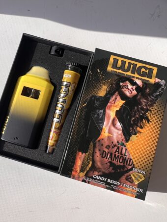 LUIGI  - Disposable - Candy Berry Lemonade - Sativa -  (Live Resin Liquid Diamonds) 2G+Pre-Roll