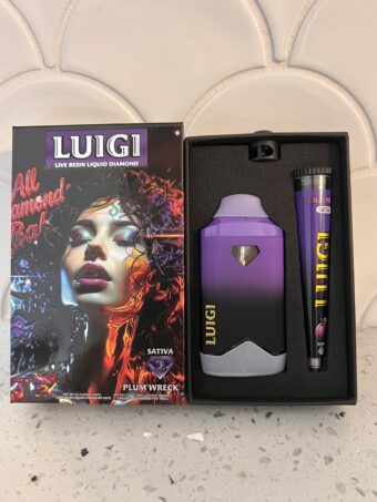 LUIGI  - Disposable -Plum Wreck - Sativa -  (Live Resin Liquid Diamonds) 2G+Pre-Roll