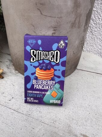 Smashed - Eighth Vape - Liquid Diamonds Live Resin - Blueberry Pancakes   - Hybrid -  3.5G