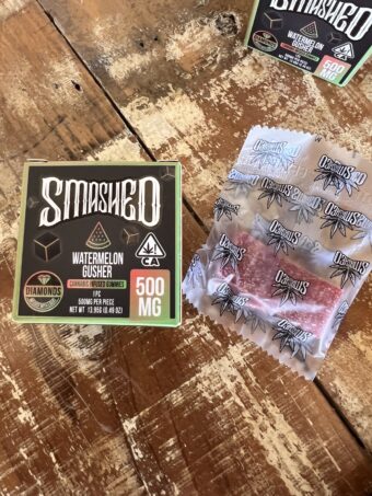 Smashed  - Watermelon Gushers - Cube infused Gummies - 500mg - Sativa
